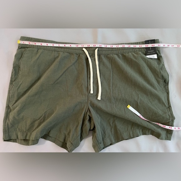 No Boundaries Green Casual Shorts Pull On Elastic Waist Flat Front Size 3XL - Picture 2 of 9